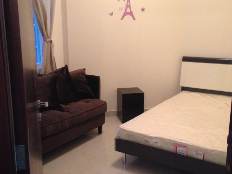 Private Room Available For Rent In Dubai Gate 1 Cluster Q JLT AED 6500 Per Month